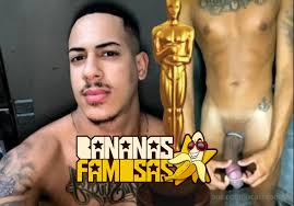 Top 10 de famosos nus da internet mostrando o pênis - Bananas Famosas