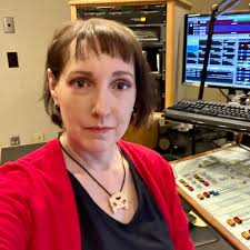 Senior prom time confusion and humorous comments