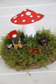 Herbstdeko Basteln Einfache Idee Fur Ein Herbstgesteck Lavendelblog Herbstdeko Basteln Naturmaterialien Herbstdeko Basteln Einfach Herbstgestecke