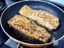 Sekiranya anda ingin tahu, dia adalah bekas tukang masak ritz carlton. Resepi Mudah Salmon Grill Lemon Butter Sauce Aku Sis Lin