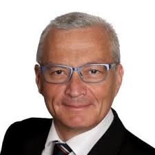 Max Thorne's Instagram, Twitter & Facebook