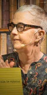 Malmsten på akademibokhandeln i stockholm i september 2015, i forbindelse med utgivelsen av hennes bok det här är hjärtat. Bodil Malmsten Swedish Poet And Novelist Dead At Age 71