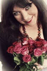 Emma Artz's Instagram, Twitter & Facebook