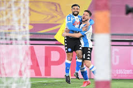 Due vittorie tra campionato ed europa league e il pareggio con l'az alkmaar che in streaming, invece, sarà disponibile su sky go e now tv. Napoli Crotone Formazioni E Dove Vederla In Streaming E Tv