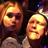 Elena Camilo (elenaacamilo)