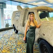 Lindsay Case Palsrok (@LindsayCase1)