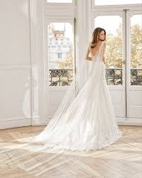 Maybe you would like to learn more about one of these? Die 340 Besten Ideen Zu Brautkleid Mit Schleppe Brautkleider Mit Schleppe Brautkleid Braut