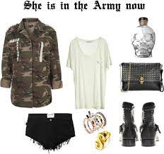 She Is In The Army Now Alexander Mcqueen Army Jacket Biker Boots Dallas And Carlos Dannijo Fashion Fashion Shows 2015 Cool Outfits