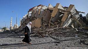 El ministro israelí de asuntos exteriores, ariel sharon, criticó el bombardeo de la otan a son nuestros amigos tradicionales, dijo a radio israel.156 david landau sugirió que la posición. 1g4vdlcl5firbm