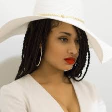 Paris Carter's Instagram, Twitter & Facebook