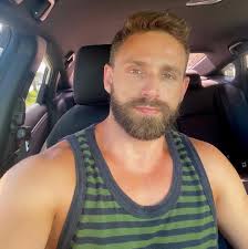 Bearded Selfie (@bearded_selfie) • รูปและวิดีโอ Instagram