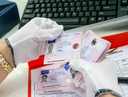 Sotul lui wendy decide sa paraseasca caminul conjugal si sa locuiasca in continuare. Taxele Pentru Permisul De Conducere Èi Certificatul De Inmatriculare Se Vor Putea PlÄti Online