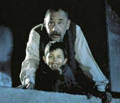 A celebration of youth, friendship and the whatever you end up doing, love it. come catch cinema paradiso on the big screen for classic. Cinema Paradiso Film European Film Awards