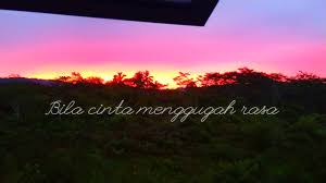 Di dalam kasih yesus kita bersaudara, tanpa ada rasa curiga dan saling terbuka, di dalam kasih yesus kita bersaudara, mari kita jalin bersama, sampai tuhan yesus datang kedia kalinya. Bila Cinta Menggugah Rasa Belajar