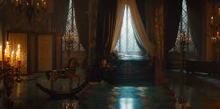 On Top Of The Beautiful Cgi Scenes Maleficent Has Some Beautiful Furniture In The Castle Scenes Maleficent Bedroom Scene Disney Live Action