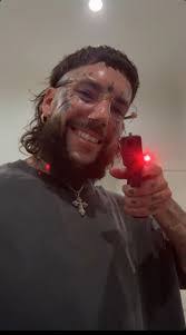 Jami Bass's Instagram, Twitter & Facebook