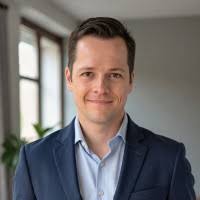 10+ "Eric M. P." profiles