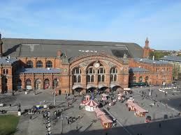 The star inn hotel bremen columbus welcomes its guests to a pleasant atmosphere and offers elegantly furnished rooms equipped with many modern amenities. View Of Bremen Hbf From Room Picture Of Star Inn Hotel Premium Bremen Columbus Tripadvisor