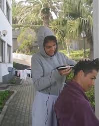 Cristiano ronaldo and his longtime girlfriend georgina rodriguez soak up the sun while hanging out on a private yacht on monday (september 3) in he was seen cuddling up to georgina and flaunting some pda while relaxing on the yacht. Georgina Rodriguez Local Business 970 Photos Facebook