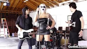 SCREAMED HER FUCKING FACE OFF made everone horny as hell - XNXX.COM