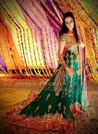 Pin By Shaheen Ali On East Meets West Pakistani Bridal Dresses Pakistani Bridal Wear Pakistani Bridal