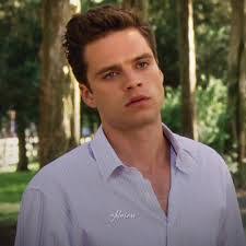 Devon Backus's Instagram, Twitter & Facebook