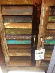Distressed Louvered Doors Louvered Door Ideas Cool Diy Projects Shabby Chic Furniture
