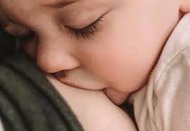 Soit parce qu'il commence à manger des solides en quantité importante, soit parce qu'il prend. Temoignage Un Bebe Surprise Apres Mon Retour De Couche Maman Vogue