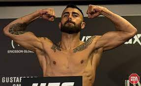 Makwan amirkhani squeezes out a win with anaconda choke vs. Makwan Amirkhani Is Ready For His Return At Ufc Stockholm Can He Eclipse His Last Performance In Sweden Kurdistan Finland Mm Ufc Kickboxing Judo