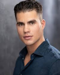 Will Eaton's Instagram, Twitter & Facebook