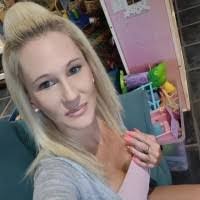 Jaclyn Tompkins's Instagram, Twitter & Facebook