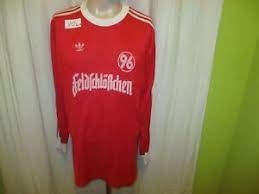 Du willst in die awd arena mit dem dann brauchst du unbedingt das trikot der niedersachsen hannover 96. Hannover 96 Adidas Langarm Trikot 1985 86 Feldschlosschen Handsigniert Gr L Ebay