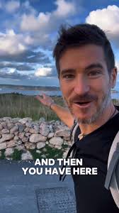 🔴 The 𝗥𝗲𝗱 𝗧𝗼𝘄𝗲𝗿 was built in 1649 and was manned during both World  Wars. It provides excellent all round views of Gozo, Comino and the Ghadira  Nature Reserve🦎, Mellieha, Malta🇲🇹, Thanks ...