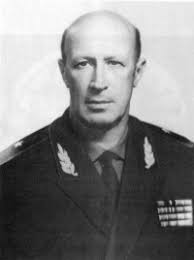 Картинки по запросу юрий Дроздов с женой в берлине 1957