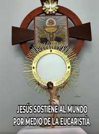 Bomberos que combaten los incendios en Los Ángeles sostienen imagen de  Nuestra Madre Santísima. Oremos por ellos: Oración por los Bomberos Señor  todopoderoso, te pedimos por los valientes bomberos que arriesgan sus