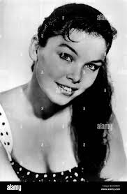 Yvonne craig -Fotos und -Bildmaterial in hoher Auflösung