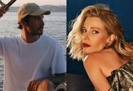 We update gallery with only quality interesting photos. Alessia Marcuzzi E Stefano De Martino Nello Stesso Ristorante E Alfonso Signorini Dice Nello Stesso Ristorante Con Lui City Milano News