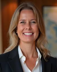 Carrie Mathews, Managing Broker