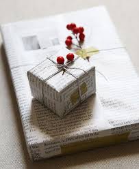 Wrapped Up In Words Inexpensive Diy Gifts Gift Wrapping Christmas Gift Wrapping