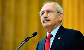 Kılıçdaroğlu haberleri ve son gelişmeleri anbean bu sayfa üzerinden takip edebilirsiniz. Kemal Kilicdaroglu Dahil 10 Milletvekilinin Dokunulmazlik Fezlekeleri Meclis E Gonderildi Chp Lideri Hodri Meydan Dedi Bbc News Turkce