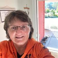 100+ "April Graham" profiles