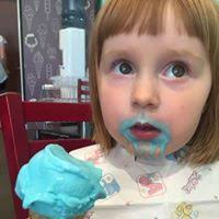 Pacific Northwest Edible Plant Foraging: Beginner Foraging Field Guide for  Finding, Identifying, Harvesting, and Preparing Edible Wild Food by Willow  Walsh