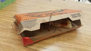 Cut A Pizza Box In Half Then Fold It In Half Again To Take Up Less Space When Saving Pizza For Later Lifehacks