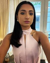 Sarah Alam (@sarahalamanya) • Photos et vidéos Instagram