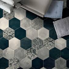 Grâce à un choix de 44 couleurs différentes proposées dans ces formes et. Le Carrelage Hexagonal Une Tendance Qui Se Poursuit