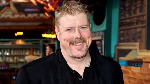 101 Famous Voice Actors' Secrets Revealed