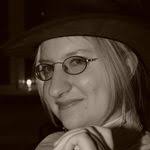 Edith Bott's Instagram, Twitter & Facebook