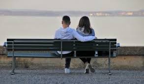One must know the difference to avoid any confusion or embarrassment however, there is still a difference between exclusive dating vs relationship. Dating Vs Relationship