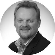 Why a Federated Data Team is Crucial for Business Value, with Dow