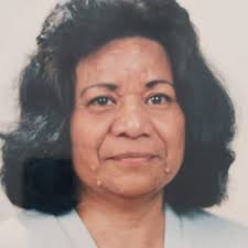 Choi Young Joon revelou no domingo (15), através de sua agência, que vai se  casar com sua namorada de longa data em 20 de outubro. A celebração  acontecerá de forma privada, apenas